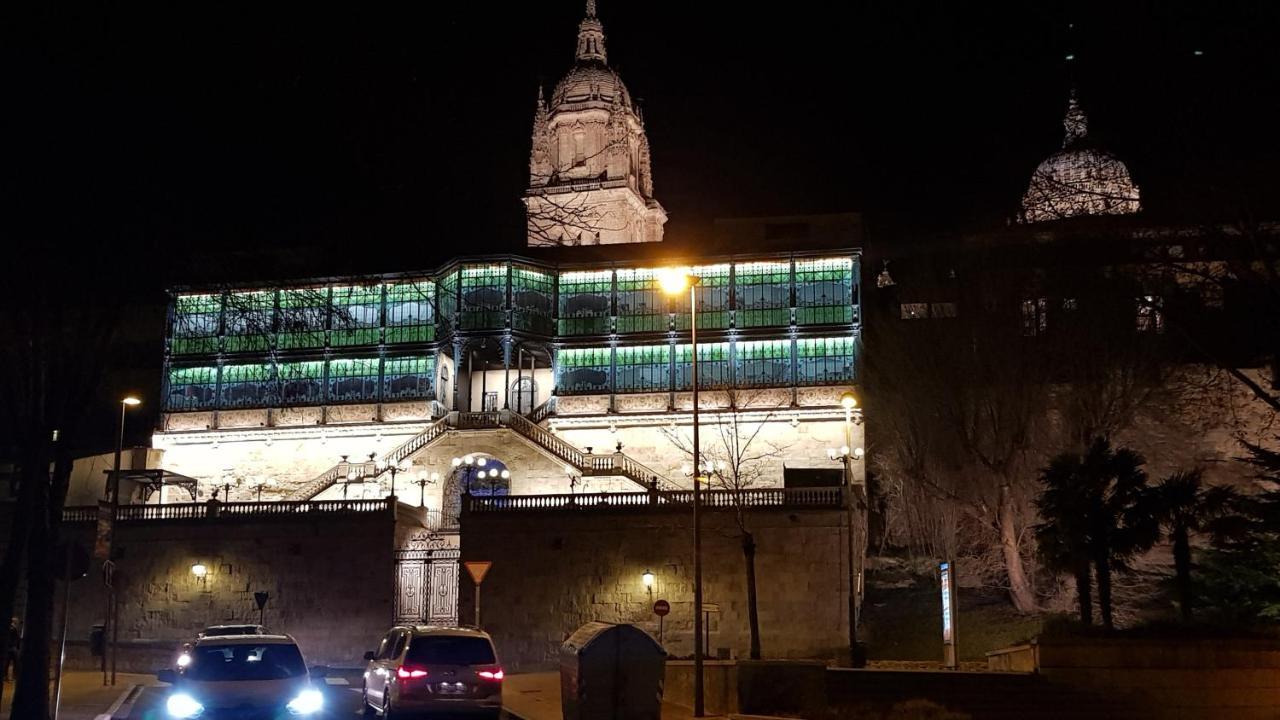 サラマンカLoft Estudio Catedral Casa Lisアパートメント エクステリア 写真